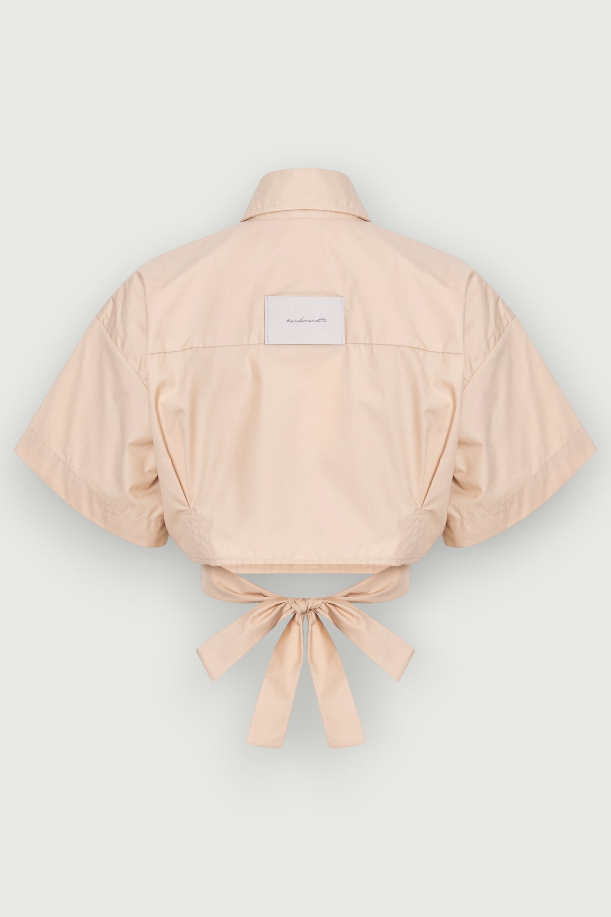 Camisa Cropped Transpasse Bege Karoline Vitto, vista traseira