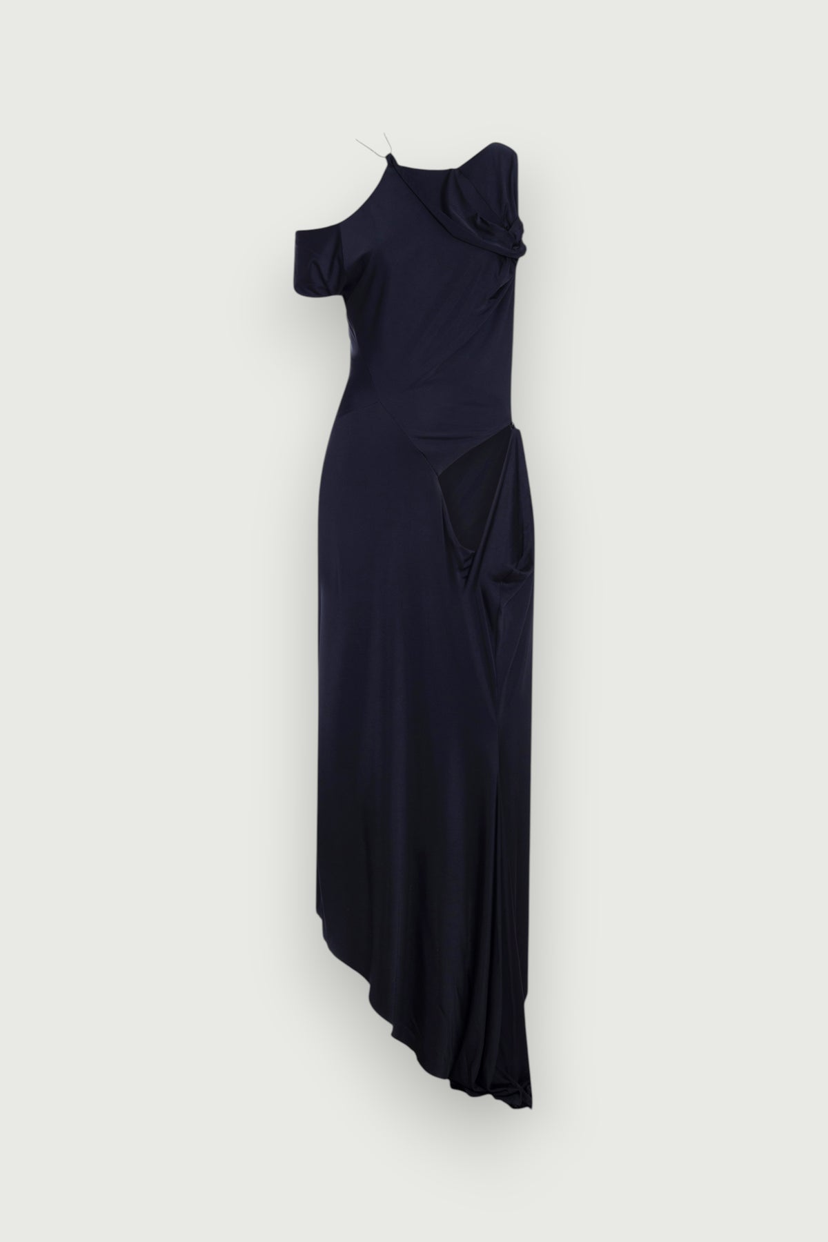 Vestido Undertide Preto Karoline Vitto solto, vista frontal